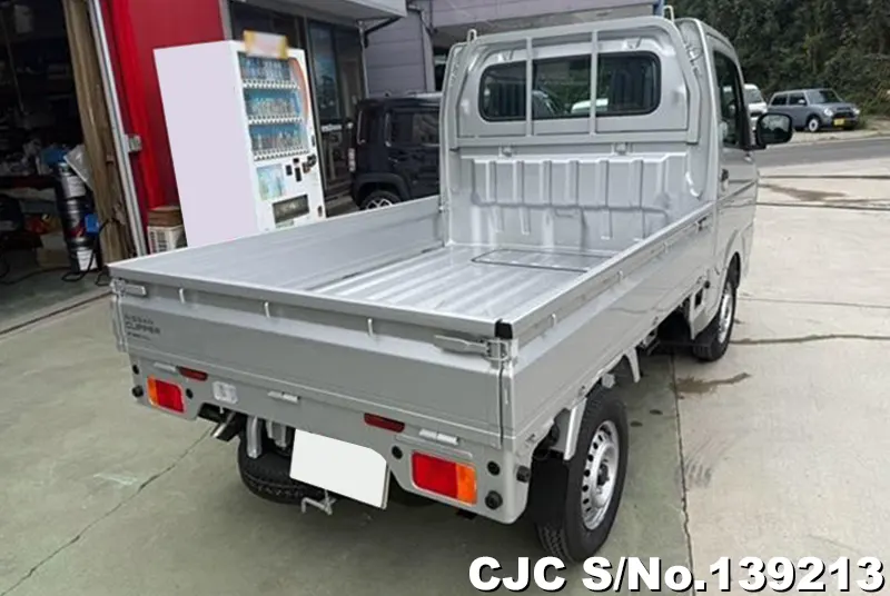 2026 Nissan / Clipper Stock No. 139213