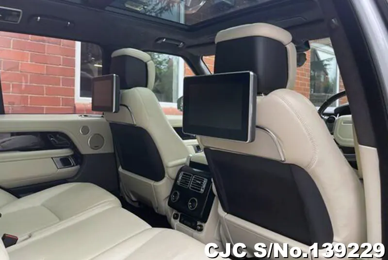 2018 Land Rover / Range Rover Stock No. 139229