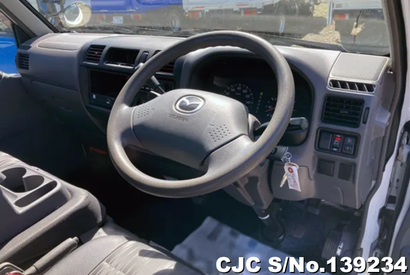 2017 Mazda / Bongo Stock No. 139234