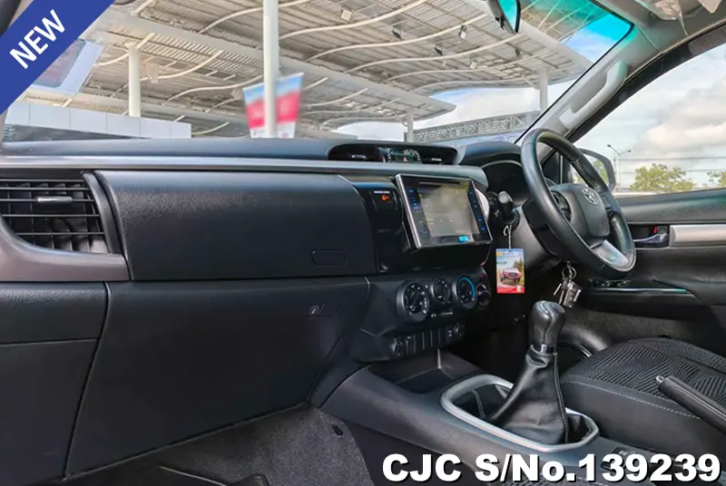 2018 Toyota / Hilux / Revo Stock No. 139239