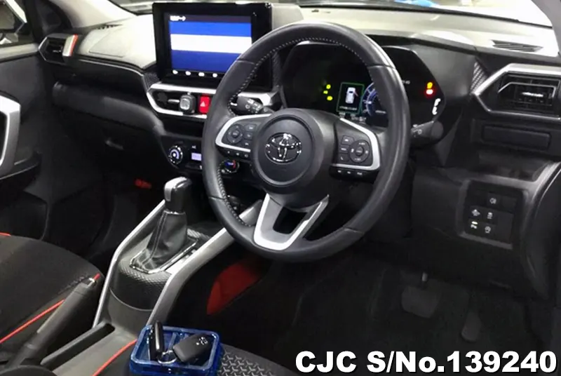 2020 Toyota / Raize Stock No. 139240