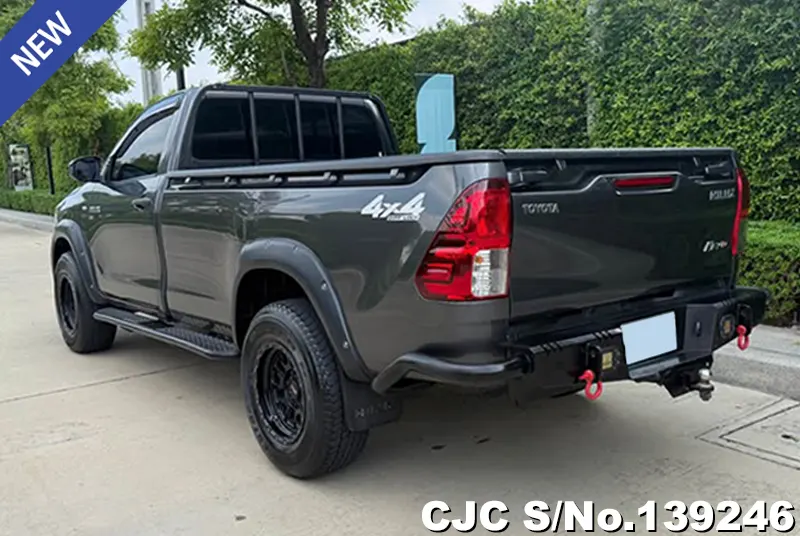 2021 Toyota / Hilux / Revo Stock No. 139246