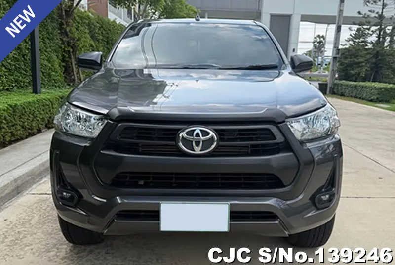 2021 Toyota / Hilux / Revo Stock No. 139246