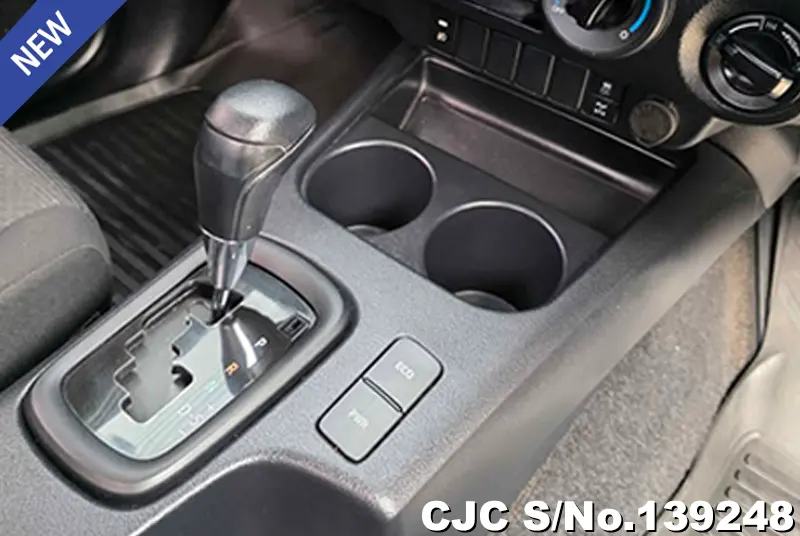 2023 Toyota / Hilux / Revo Stock No. 139248