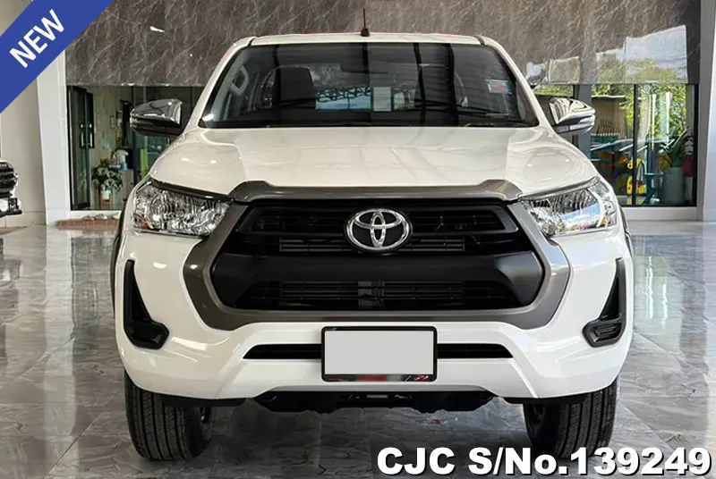 2021 Toyota / Hilux / Revo Stock No. 139249