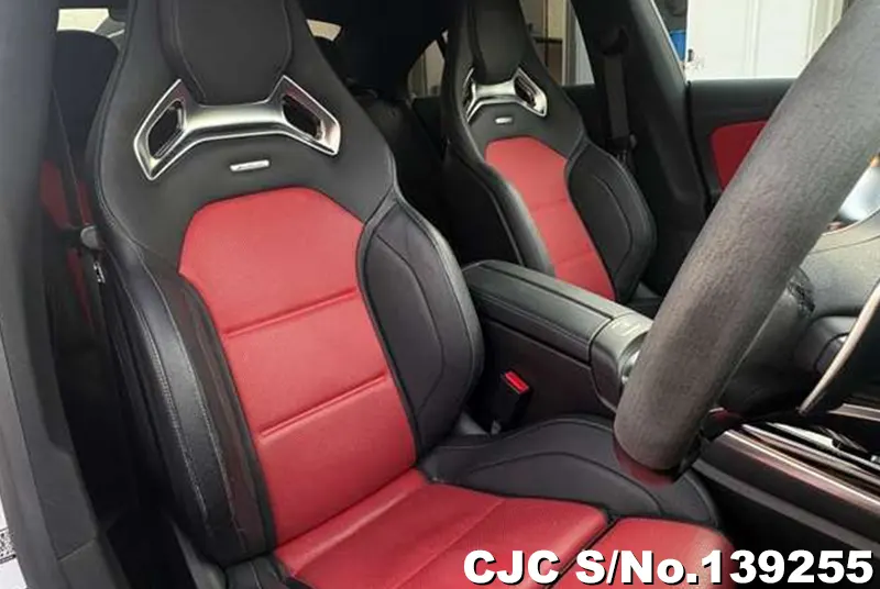 2020 Mercedes Benz / CLA Class Stock No. 139255