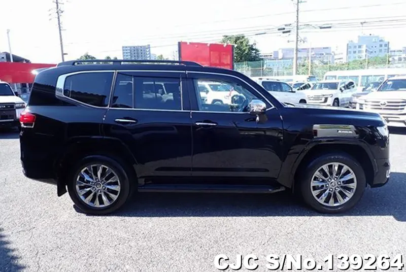 2023 Toyota / Land Cruiser Stock No. 139264