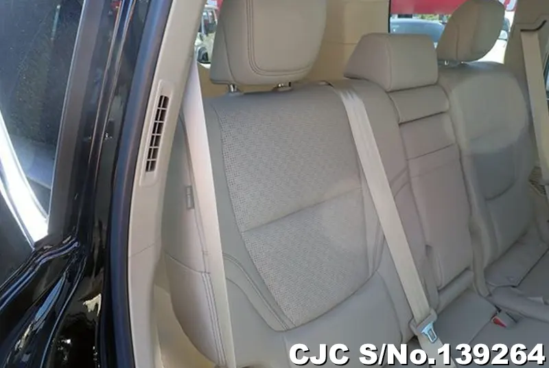 2023 Toyota / Land Cruiser Stock No. 139264