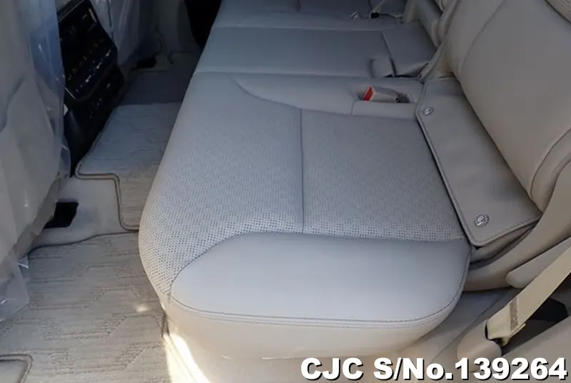 2023 Toyota / Land Cruiser Stock No. 139264