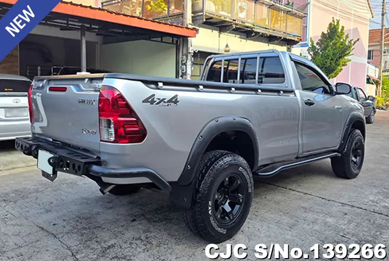 2021 Toyota / Hilux / Revo Stock No. 139266