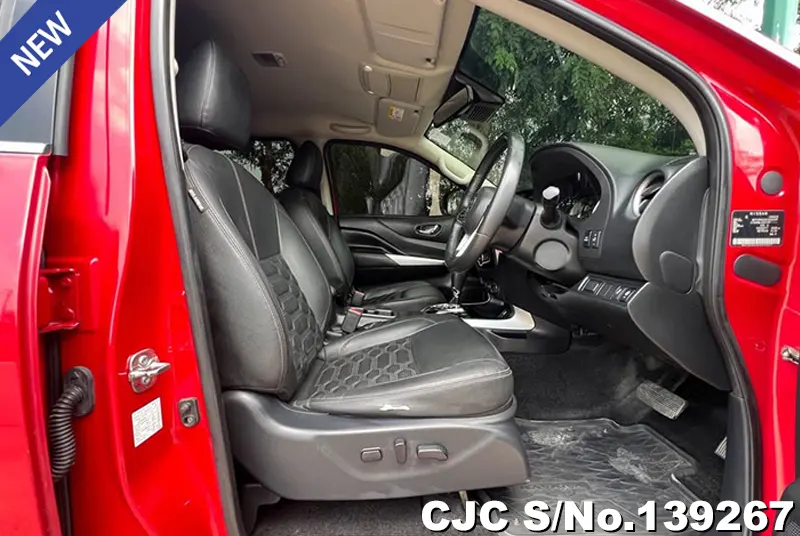 2020 Nissan / Navara Stock No. 139267