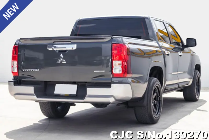 2024 Mitsubishi / Triton Stock No. 139270