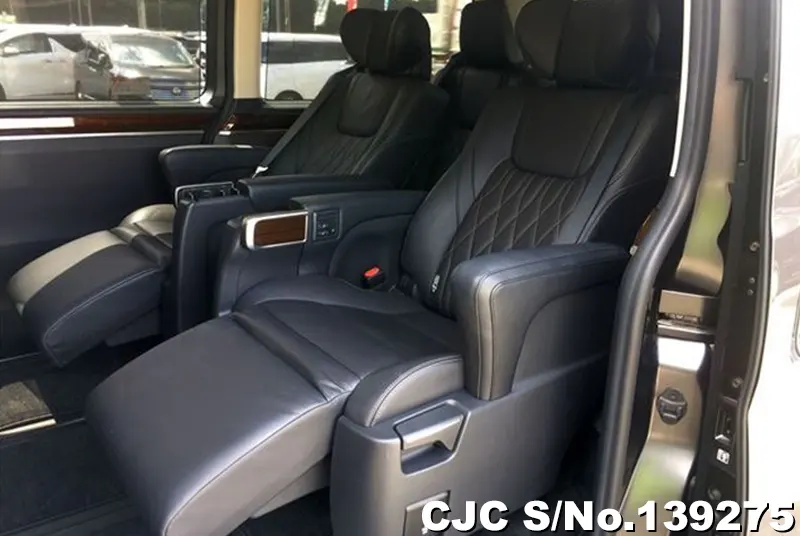 2020 Toyota / GranAce Stock No. 139275