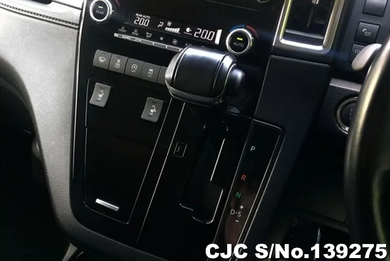 2020 Toyota / GranAce Stock No. 139275