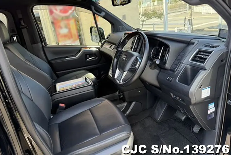 2020 Toyota / GranAce Stock No. 139276