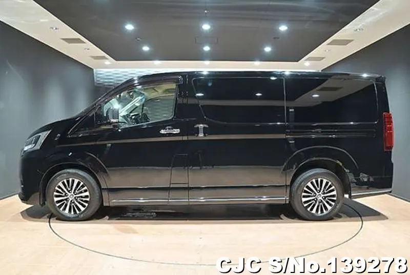 2020 Toyota / GranAce Stock No. 139278