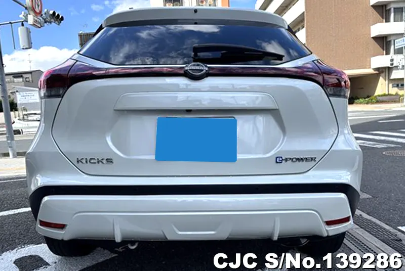2025 Nissan / Kicks Stock No. 139286