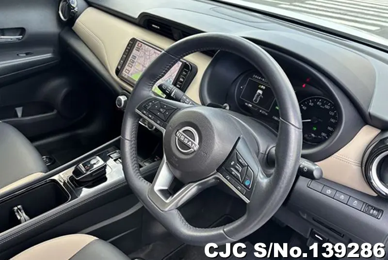 2025 Nissan / Kicks Stock No. 139286