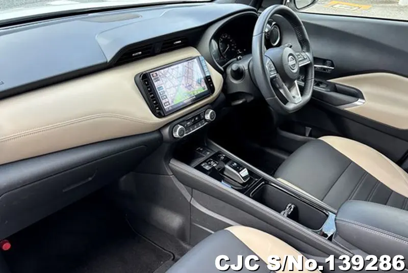 2025 Nissan / Kicks Stock No. 139286