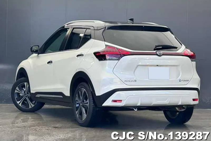 2025 Nissan / Kicks Stock No. 139287