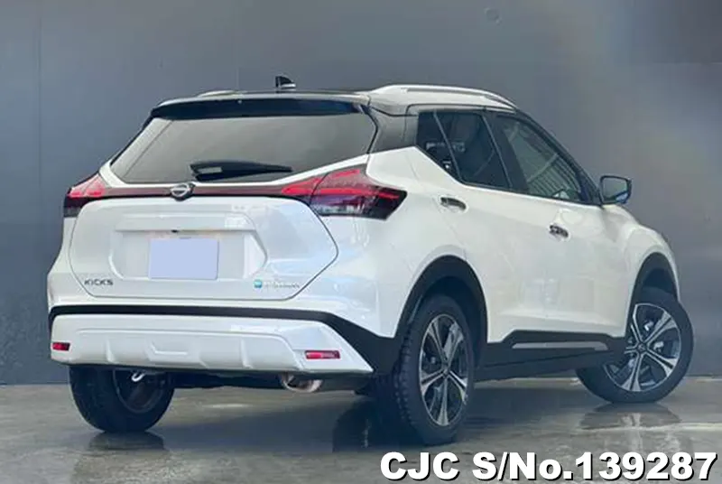 2025 Nissan / Kicks Stock No. 139287