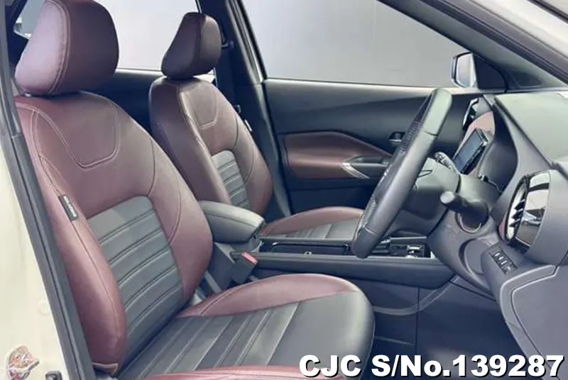 2025 Nissan / Kicks Stock No. 139287