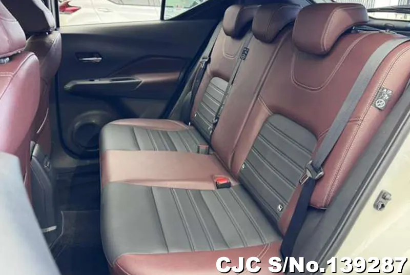 2025 Nissan / Kicks Stock No. 139287