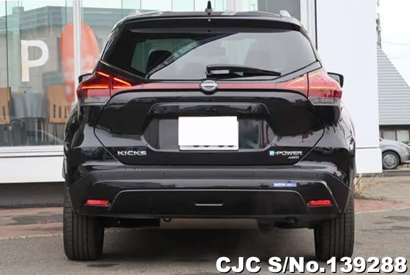 2025 Nissan / Kicks Stock No. 139288