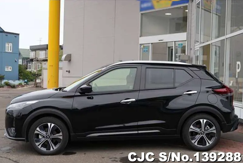 2025 Nissan / Kicks Stock No. 139288