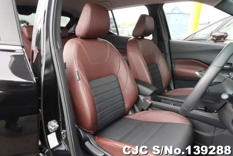 2025 Nissan / Kicks Stock No. 139288