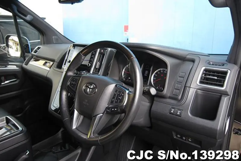 2020 Toyota / GranAce Stock No. 139298