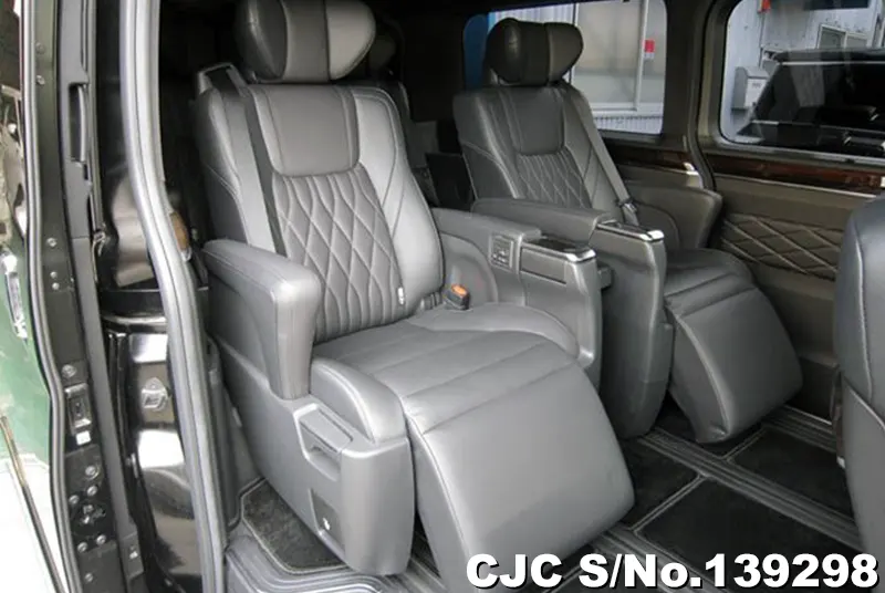 2020 Toyota / GranAce Stock No. 139298