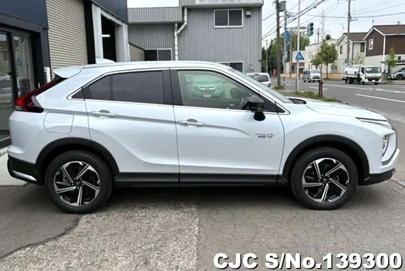 2023 Mitsubishi / Eclipse Cross Stock No. 139300