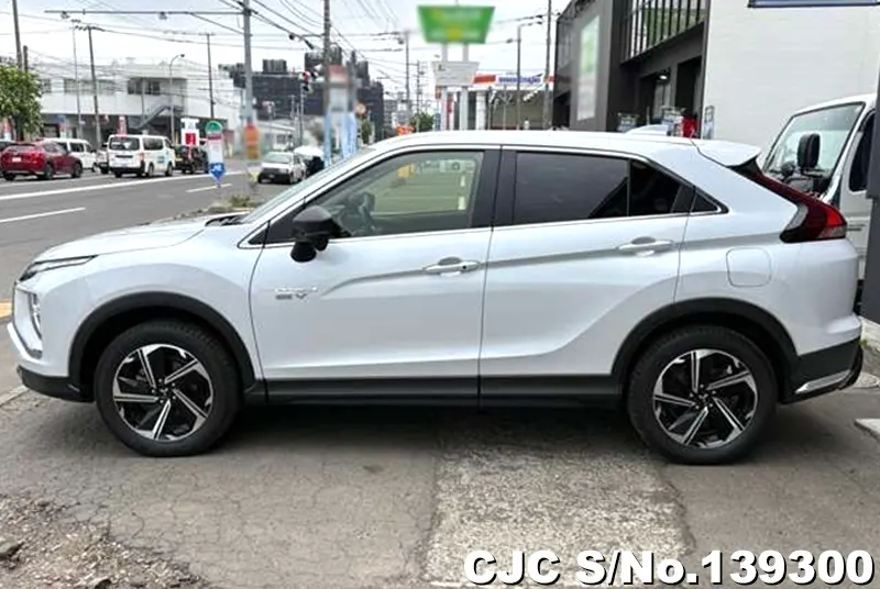 2023 Mitsubishi / Eclipse Cross Stock No. 139300