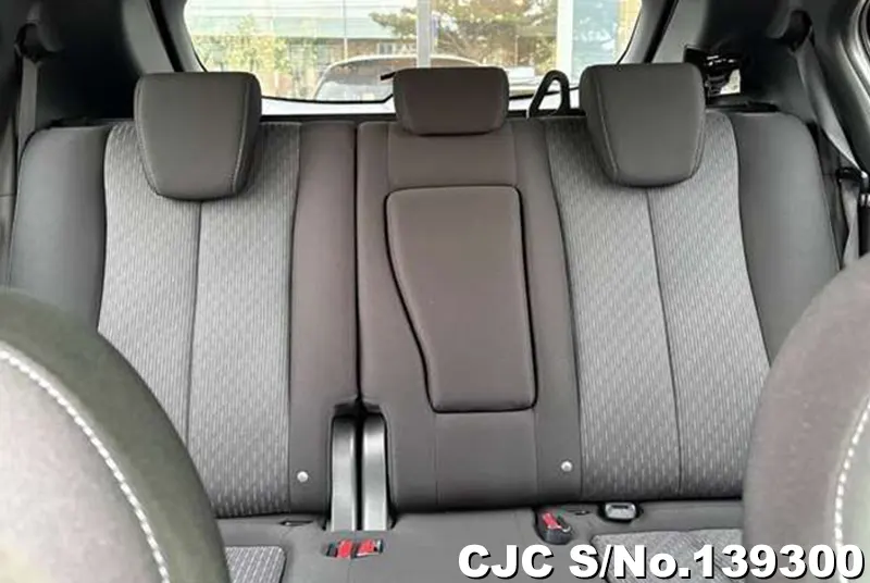 2023 Mitsubishi / Eclipse Cross Stock No. 139300