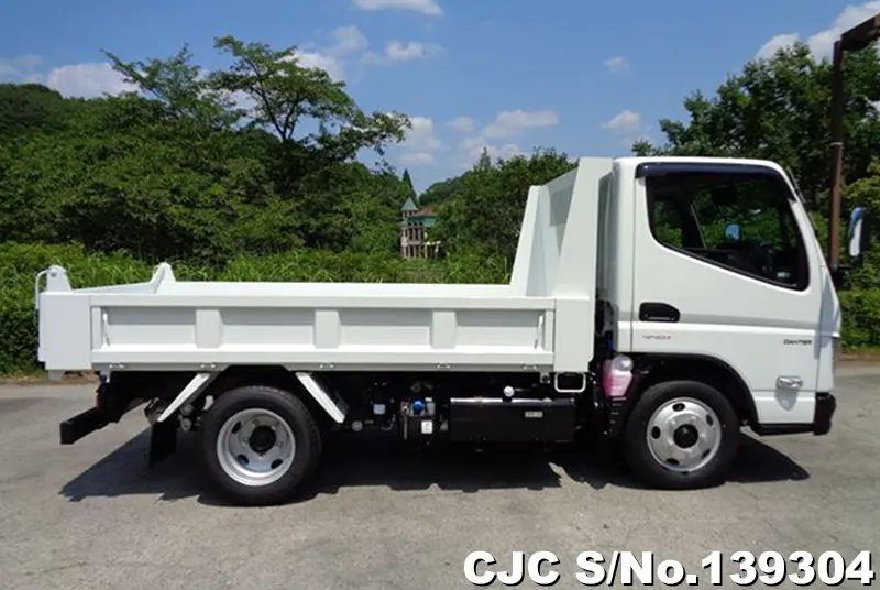 2026 Mitsubishi / Canter Stock No. 139304