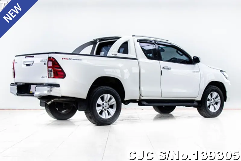 2018 Toyota / Hilux / Revo Stock No. 139305