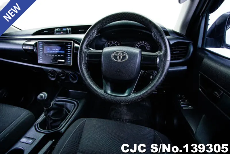 2018 Toyota / Hilux / Revo Stock No. 139305
