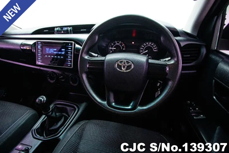 2018 Toyota / Hilux / Revo Stock No. 139307