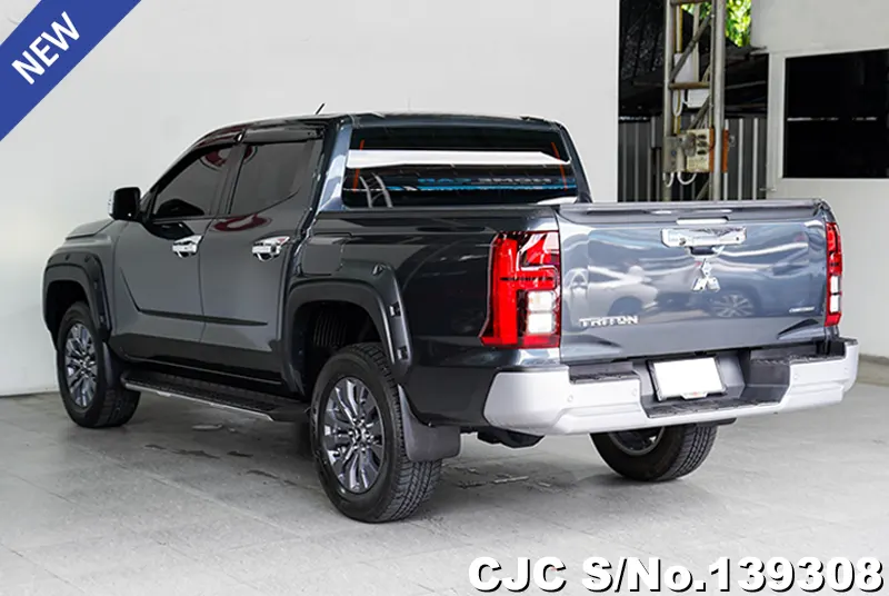 2023 Mitsubishi / Triton Stock No. 139308