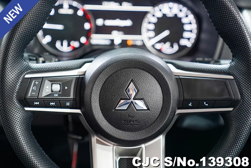 2023 Mitsubishi / Triton Stock No. 139308