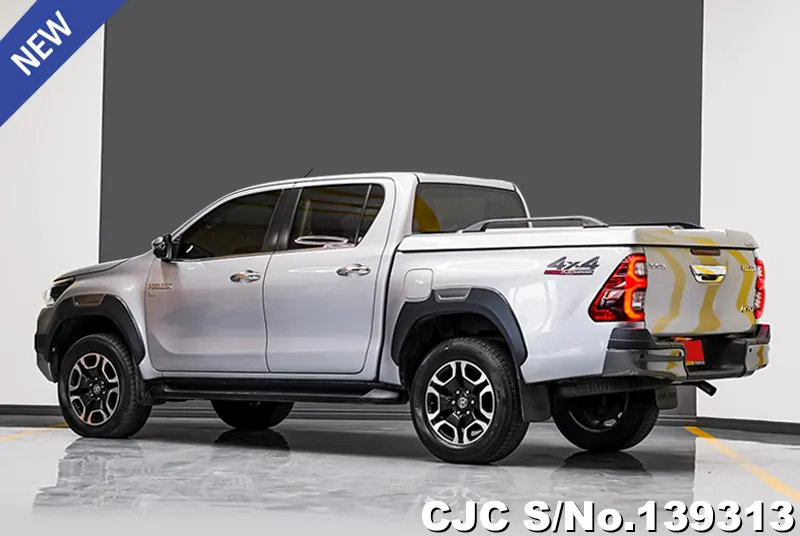 2023 Toyota / Hilux / Revo Stock No. 139313