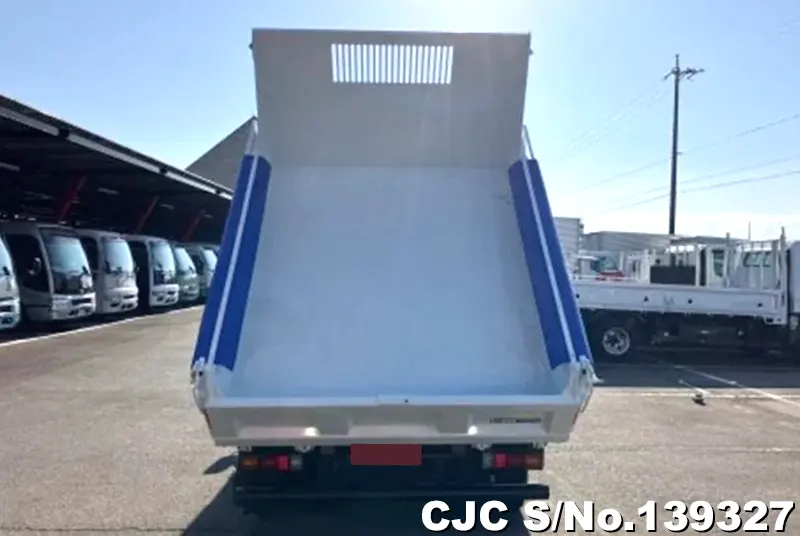 2016 Mitsubishi / Canter Stock No. 139327