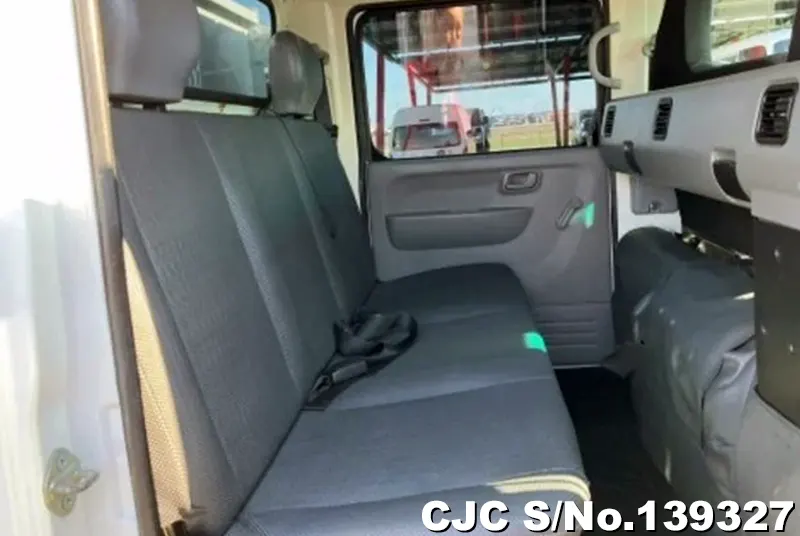 2016 Mitsubishi / Canter Stock No. 139327