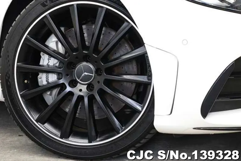 2020 Mercedes Benz / C Class Stock No. 139328