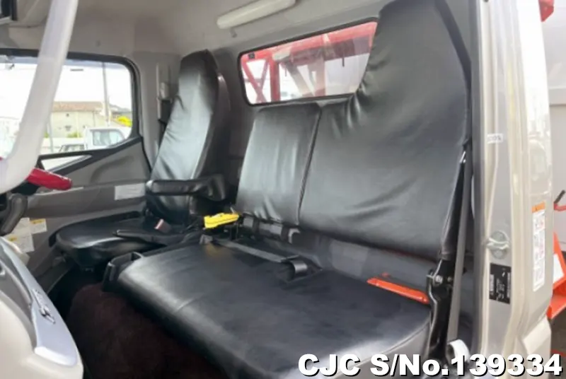 2019 Mitsubishi / Canter Stock No. 139334