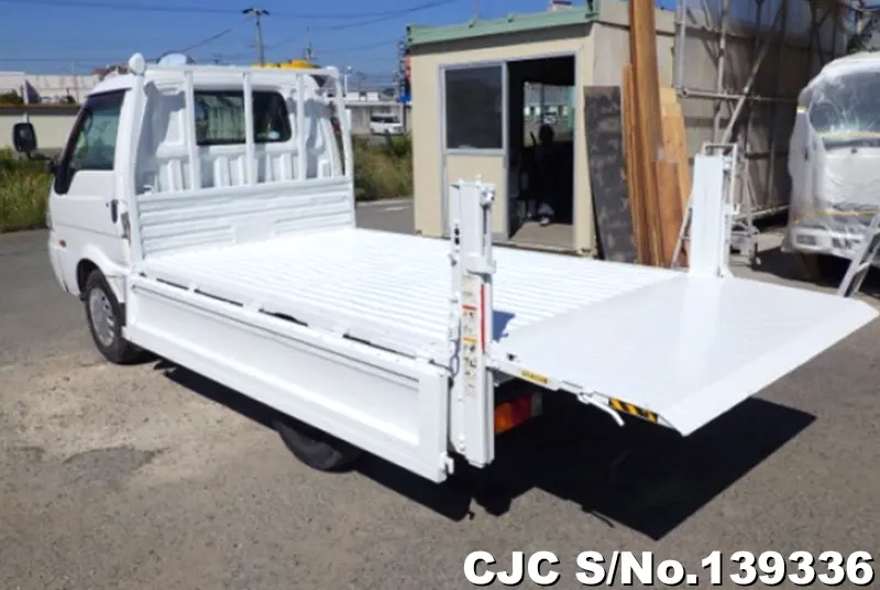 2016 Mazda / Bongo Stock No. 139336