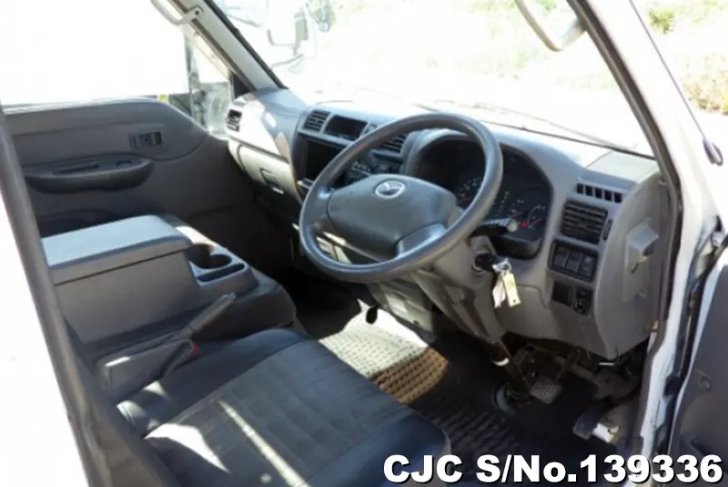 2016 Mazda / Bongo Stock No. 139336