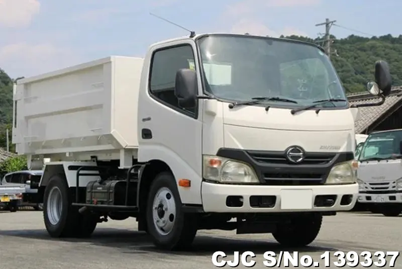 2012 Hino / Dutro Stock No. 139337