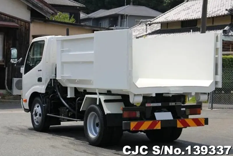 2012 Hino / Dutro Stock No. 139337